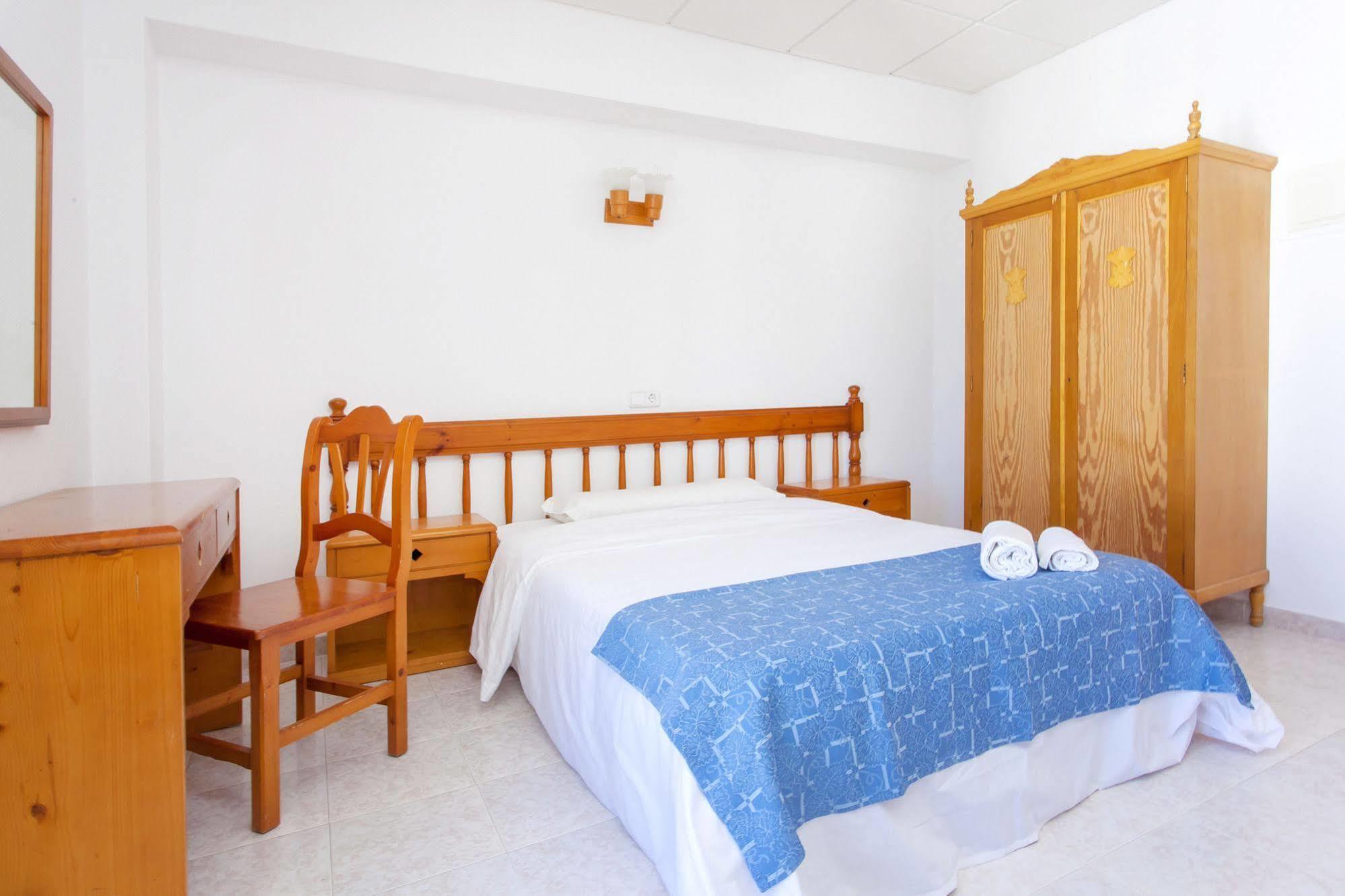 Can Beia Hostal Boutique (Adults Only) Sant Antoni de Portmany Exterior foto