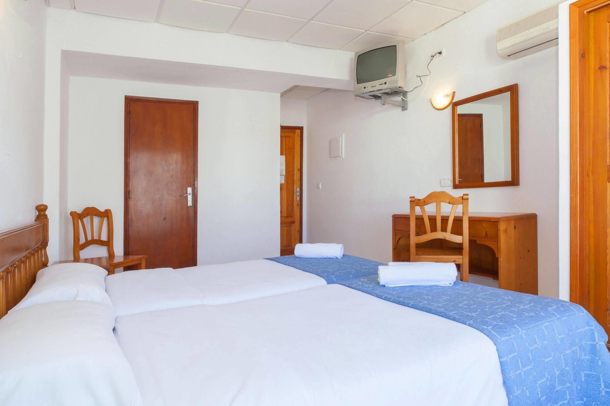 Can Beia Hostal Boutique (Adults Only) Sant Antoni de Portmany Exterior foto