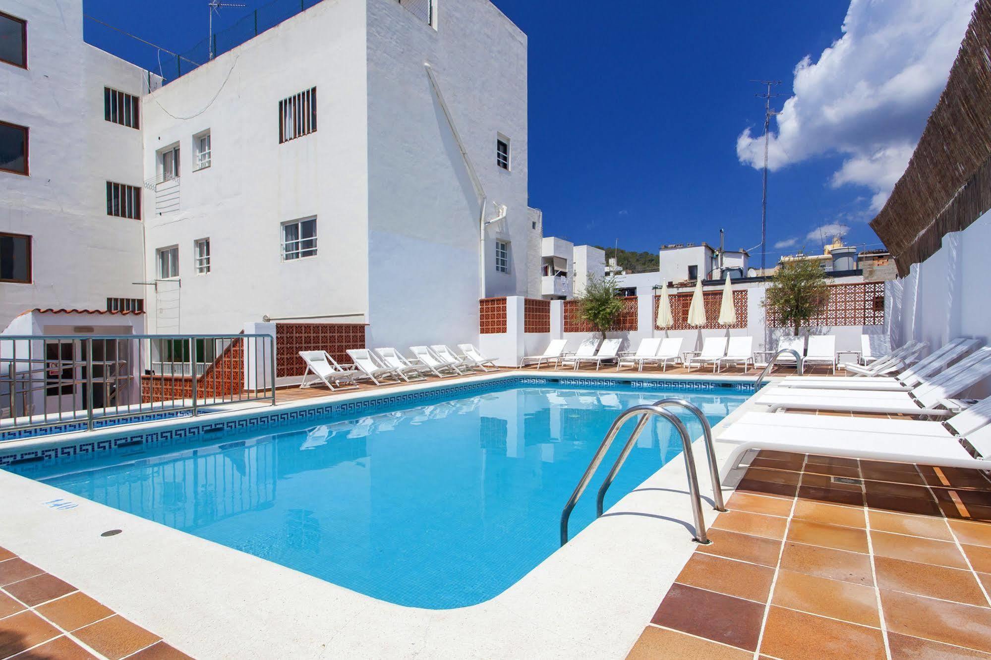 Can Beia Hostal Boutique (Adults Only) Sant Antoni de Portmany Exterior foto